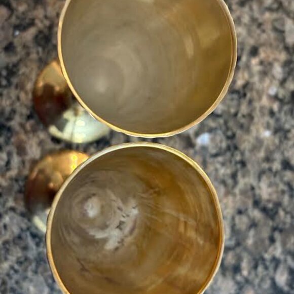 Set of 2 Vintage Brass Champagne Flutes, Metal Glassware Ribbed Gold Goblets - Picture 8 of 10